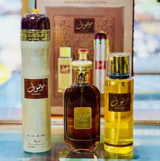 Mousuf by Ard Al Zaafaran is a fragrance for women. Top notes are Grapes and Chocolate; Musk and Oud; Toffee, Tobacco and Floral Notes.